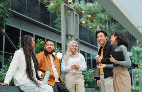 Advantages of working at Voltaira – Diversity and culture Diverse group of colleagues